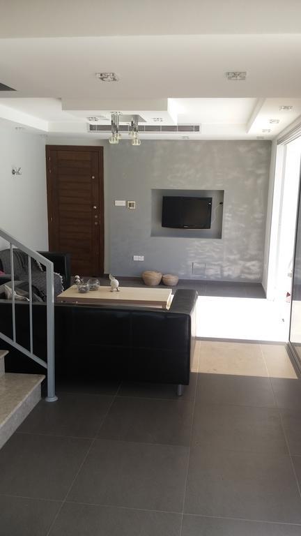Palms Resort Apartments Alethriko Room photo