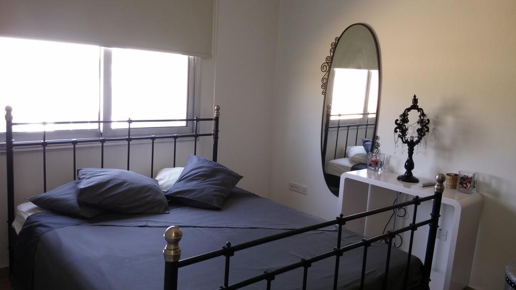Palms Resort Apartments Alethriko Room photo